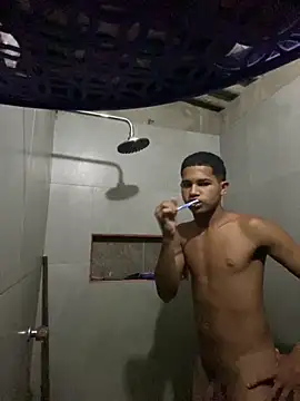 Snapshot of Armando8765 chatting on June 7, 2026, 1:22 am Armando8765 online show from June 7, 2026, 1:22 am