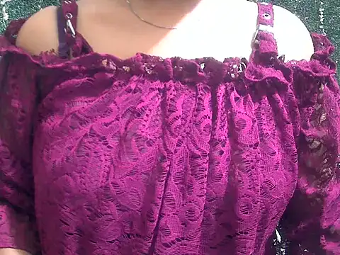 shallykaur online show from June 9, 2026, 3:51 am