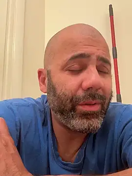 bigdick20101 online show from June 13, 2026, 5:05 am