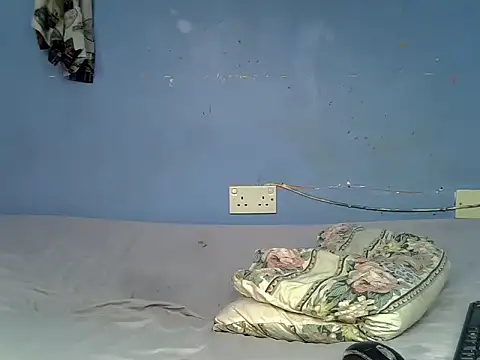 Snapshot of Glow_drip chatting on June 11, 2026, 2:53 am Glow drip online show from June 11, 2026, 2:53 am