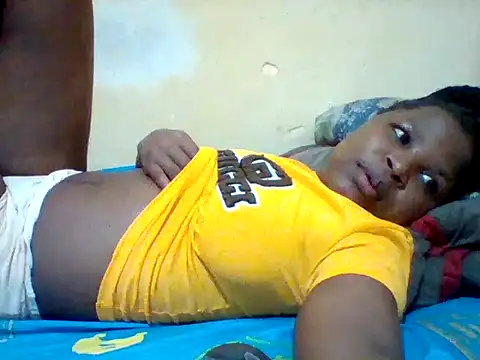 Snapshot of Camilla-Sweets chatting on June 28, 2026, 6:20 am Camilla-Sweets online show from June 28, 2026, 6:20 am