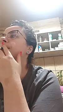 xmarshax online show from December 19, 2025, 4:38 am