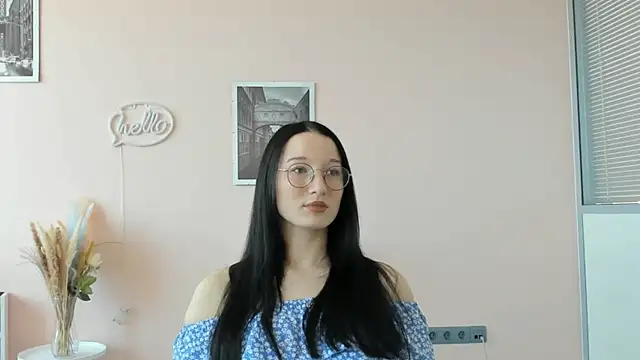 TaColemon online show from May 17, 2026, 11:43 am