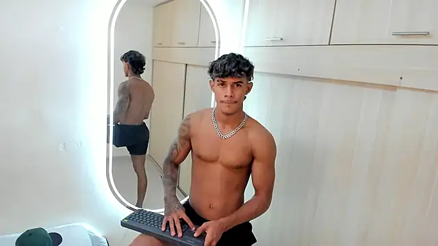 Joao da silva19 online show from July 8, 2026, 1:12 pm