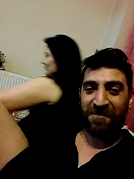 gupsemilf19 online show from July 5, 2026, 11:22 pm