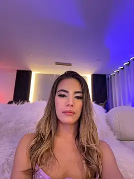Snapshot of Sweet_ivonny chatting on June 6, 2026, 2:00 pm Sweet ivonny online show from June 6, 2026, 2:00 pm