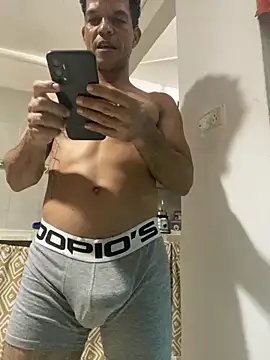 Ryan 04 online show from June 18, 2026, 6:12 am