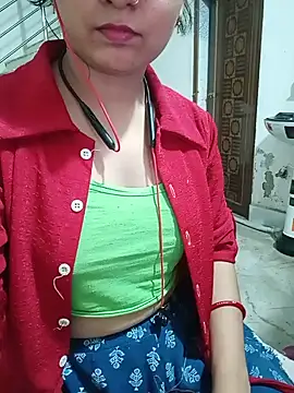 Snapshot of ZOYA-STRIP chatting on June 3, 2026, 9:54 am ZOYA-STRIP online show from June 3, 2026, 9:54 am