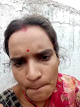 RAJNI CUTY69 online show from June 25, 2026, 2:31 am