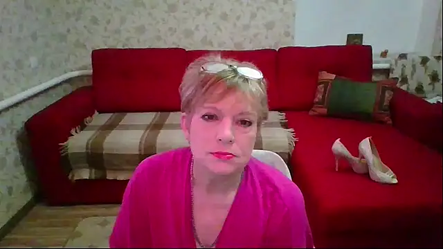 SamantaxFocs online show from June 5, 2026, 3:33 am