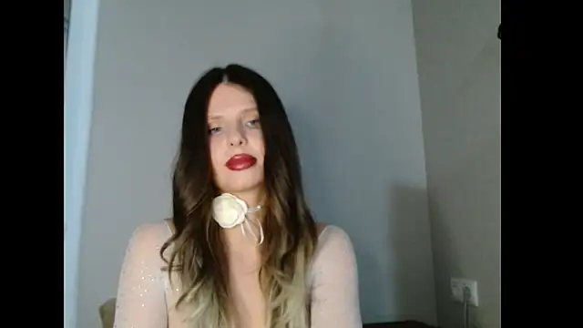 Jessicaxq online show from June 21, 2026, 12:16 am