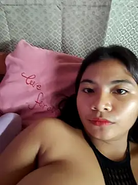 Snapshot of lady_soda chatting on July 5, 2026, 11:44 pm lady soda online show from July 5, 2026, 11:44 pm