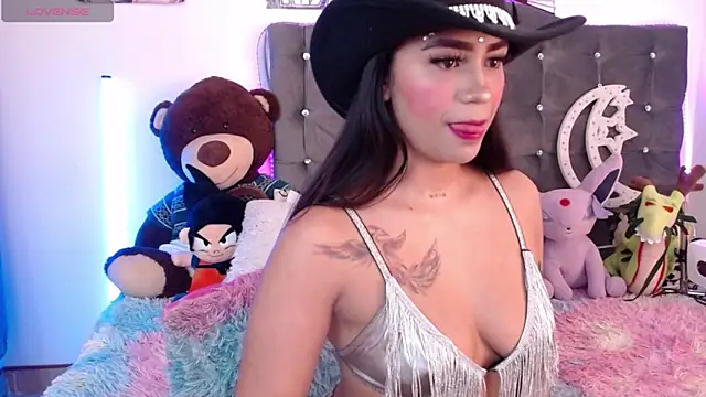 lunabritton online show from June 15, 2026, 2:45 am