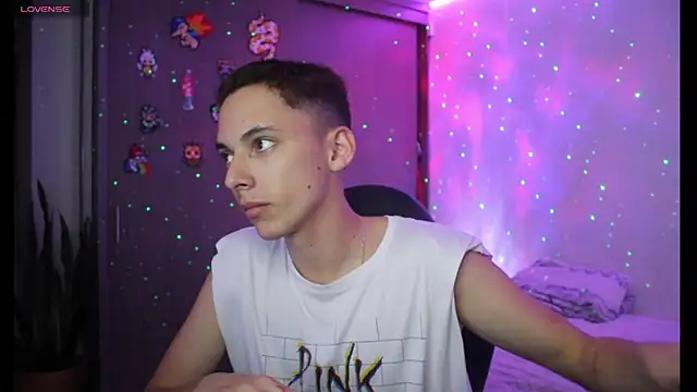 Snapshot of archi_love chatting on February 5, 2025, 7:18 am archi love online show from February 5, 2025, 7:18 am