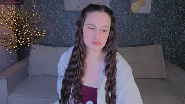 Snapshot of Elizabet_Colllins chatting on June 19, 2026, 1:00 am Elizabet Colllins online show from June 19, 2026, 1:00 am