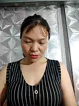 Snapshot of lya_sexyy chatting on June 14, 2026, 3:57 pm lya sexyy online show from June 14, 2026, 3:57 pm