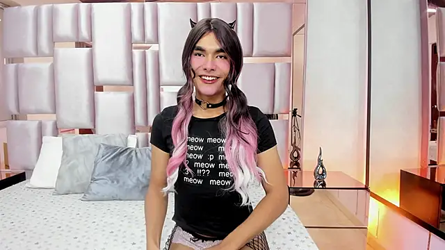 MiaBuny online show from May 19, 2026, 11:50 am
