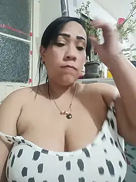 OliviaWilliamm online show from July 9, 2026, 11:59 pm