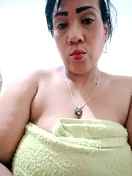 OliviaWilliamm online show from June 21, 2026, 3:29 pm