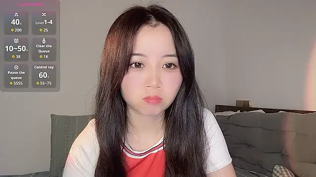 Snapshot of 77-Vicky chatting on June 18, 2026, 11:48 am 77-Vicky online show from June 18, 2026, 11:48 am