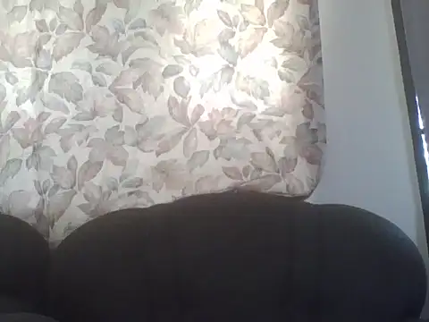 Snapshot of fat_ebonyqueen chatting on July 4, 2026, 9:15 am fat ebonyqueen online show from July 4, 2026, 9:15 am