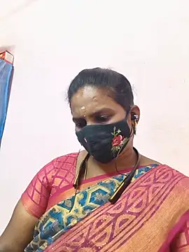 Snapshot of CuteTamizhachi chatting on July 2, 2026, 4:24 pm CuteTamizhachi online show from July 2, 2026, 4:24 pm