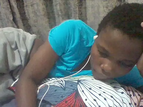 Snapshot of tina_2030 chatting on June 2, 2026, 6:24 am tina 2030 online show from June 2, 2026, 6:24 am