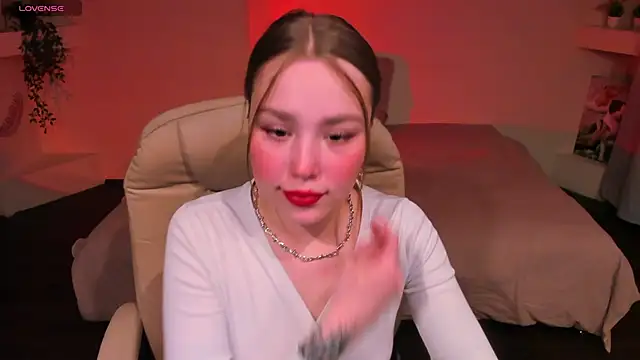 Snapshot of Muse228 chatting on May 26, 2026, 6:28 pm Muse228 online show from May 26, 2026, 6:28 pm
