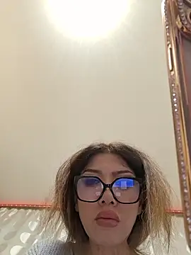 Snapshot of JessicaNichols_ chatting on June 14, 2026, 12:06 pm JessicaNichols online show from June 14, 2026, 12:06 pm