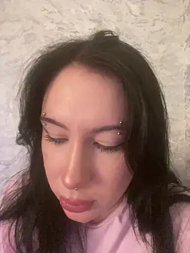 Dirty Lina online show from May 21, 2026, 6:00 am