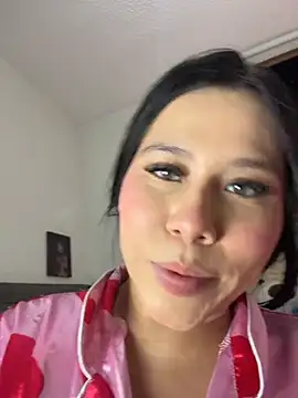JuliettaSantori online show from June 28, 2026, 6:09 am