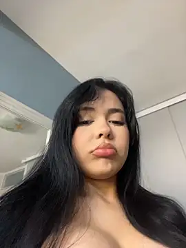 FERNANDAXX  online show from May 21, 2026, 11:13 pm