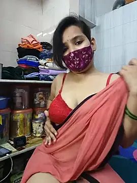 Snapshot of shalini_gupta05 chatting on July 10, 2026, 3:45 pm shalini gupta05 online show from July 10, 2026, 3:45 pm