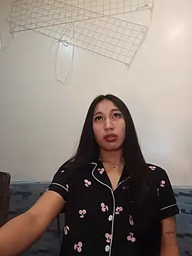 Snapshot of goddess_ashanti chatting on June 30, 2026, 2:11 am goddess ashanti online show from June 30, 2026, 2:11 am