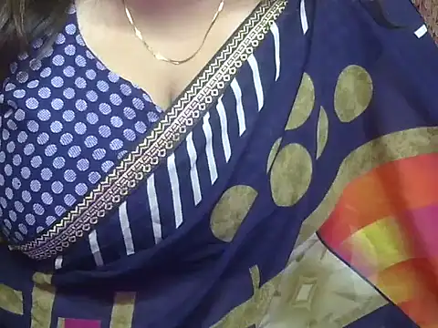 Snapshot of bavleen-kaur chatting on June 15, 2026, 3:34 pm bavleen-kaur online show from June 15, 2026, 3:34 pm