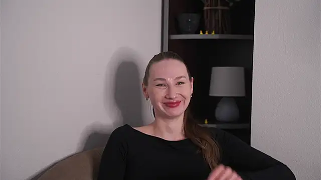 Snapshot of ShariMccallen chatting on May 22, 2026, 3:37 am ShariMccallen online show from May 22, 2026, 3:37 am