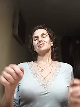 Alene Lorrie online show from May 24, 2026, 8:31 pm