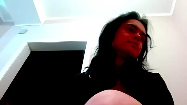 Snapshot of AliceSopent chatting on May 26, 2026, 12:36 pm AliceSopent online show from May 26, 2026, 12:36 pm