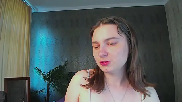 Snapshot of nishira_shy chatting on June 6, 2026, 1:16 pm nishira shy online show from June 6, 2026, 1:16 pm