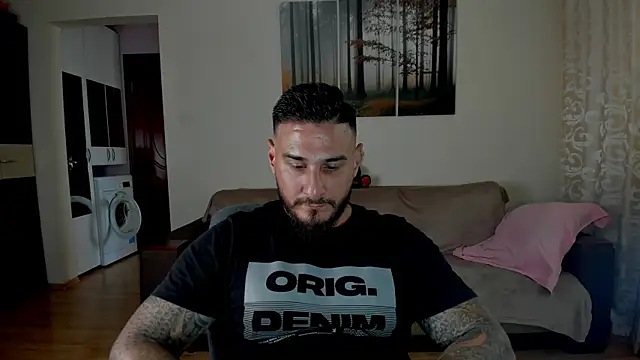 Gymdominus online show from June 26, 2026, 8:42 am