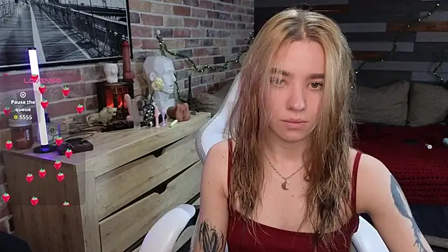 Snapshot of eva_swetty chatting on June 16, 2026, 9:04 pm eva swetty online show from June 16, 2026, 9:04 pm