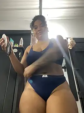 TriciaNoir online show from May 23, 2026, 1:26 am
