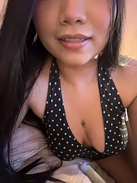 Snapshot of maria_lunag chatting on July 7, 2026, 2:47 am maria lunag online show from July 7, 2026, 2:47 am