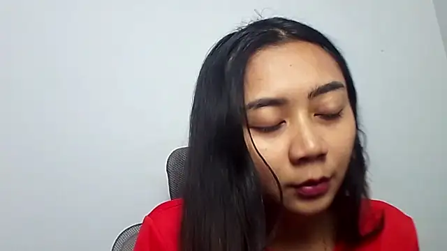 Snapshot of KristieOrtmann chatting on June 9, 2026, 12:06 pm KristieOrtmann online show from June 9, 2026, 12:06 pm