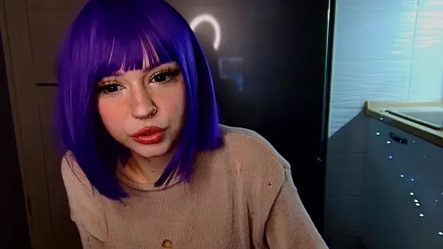 YunaLeaf online show from June 20, 2026, 6:24 pm