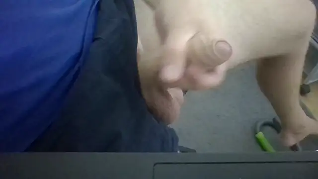 Snapshot of emilmirror13 chatting on July 6, 2026, 2:35 pm emilmirror13 online show from July 6, 2026, 2:35 pm