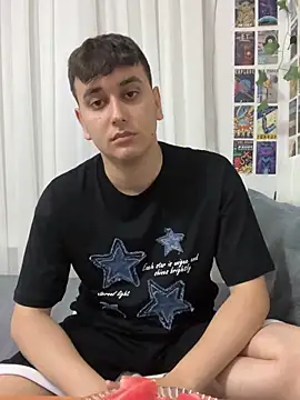 imjustaboyy1 online show from June 1, 2026, 6:18 pm