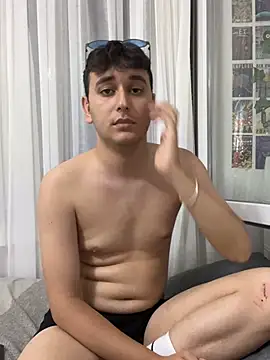 imjustaboyy1 online show from June 23, 2026, 5:22 pm
