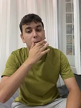 imjustaboyy1 online show from July 30, 2026, 3:22 pm