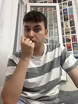 imjustaboyy1 online show from June 4, 2026, 4:11 pm